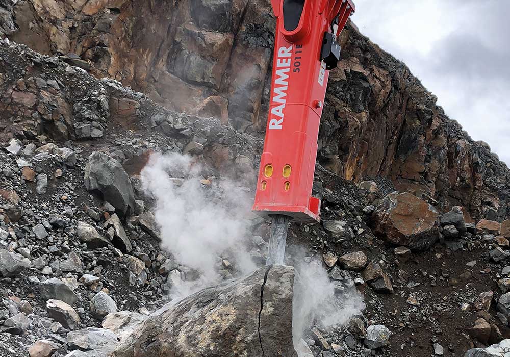 Rammer rockbreaker 355E