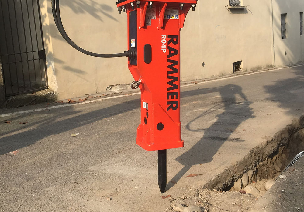 Rammer rockbreaker 355E